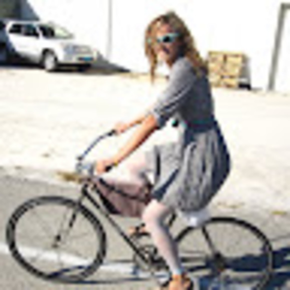 Meet your Posher, Shannon - Picture 1 of 1